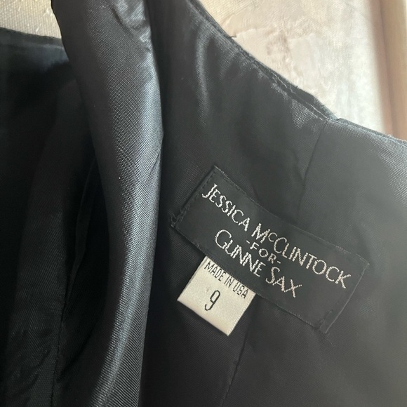 Jessica McClintock Gunne Sax Vintage Black Satin Floral Embroidered Forma Gown - Picture 8 of 12